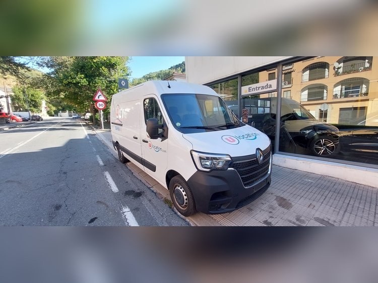 Renault Master 2.3 135CV foto 3